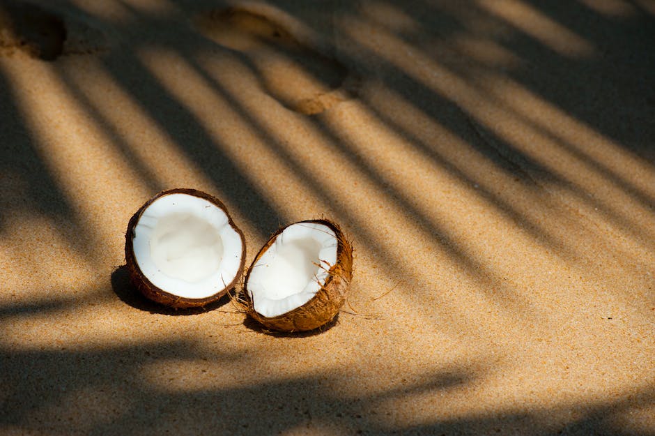 coconut oil for teeth whitening